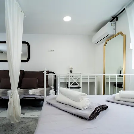 The Crown Of Borelli - Grand Penthouse In Old Town Apartmán